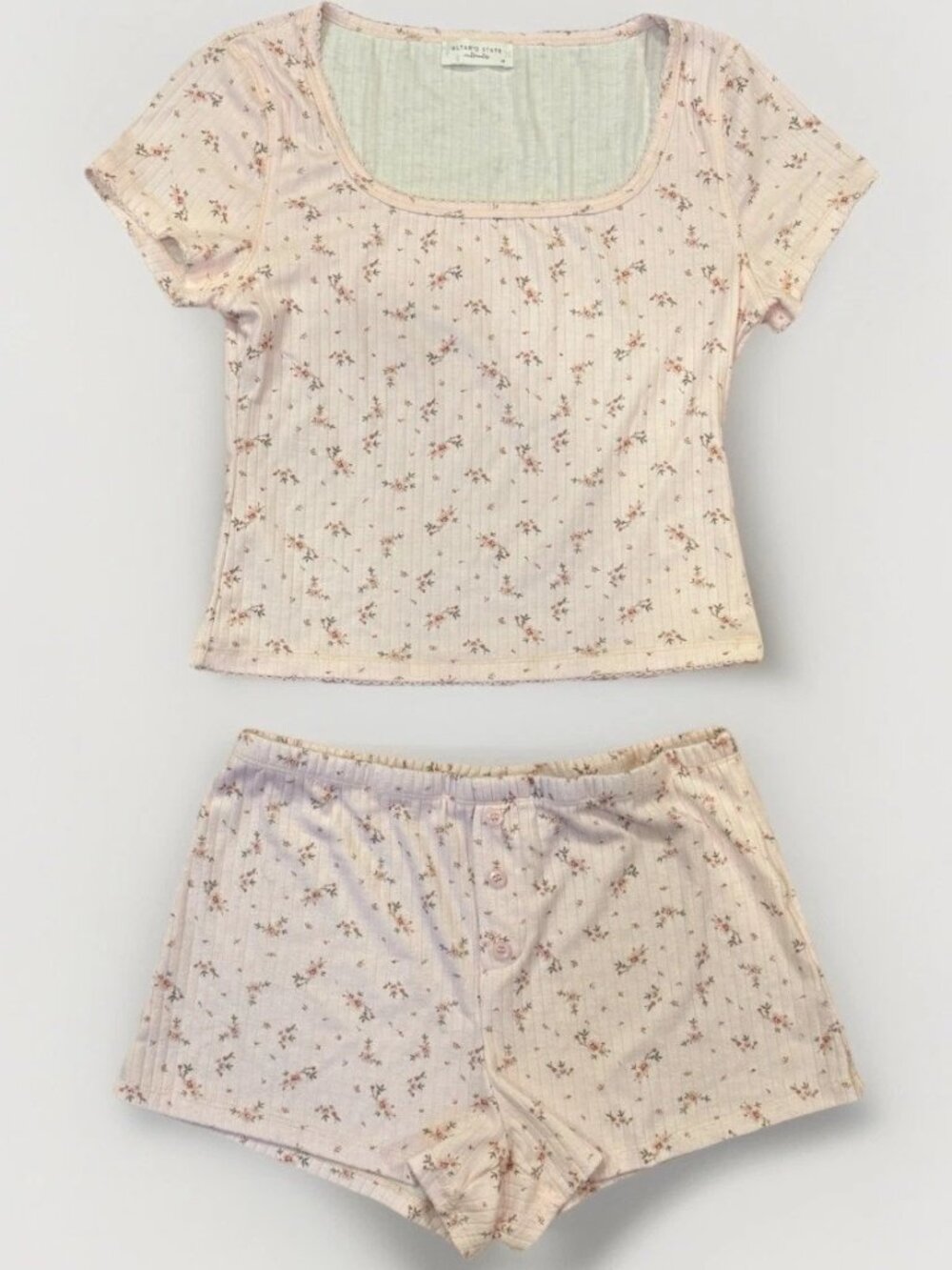 Altar'd State Floral Pajama Short Set Size Medium
